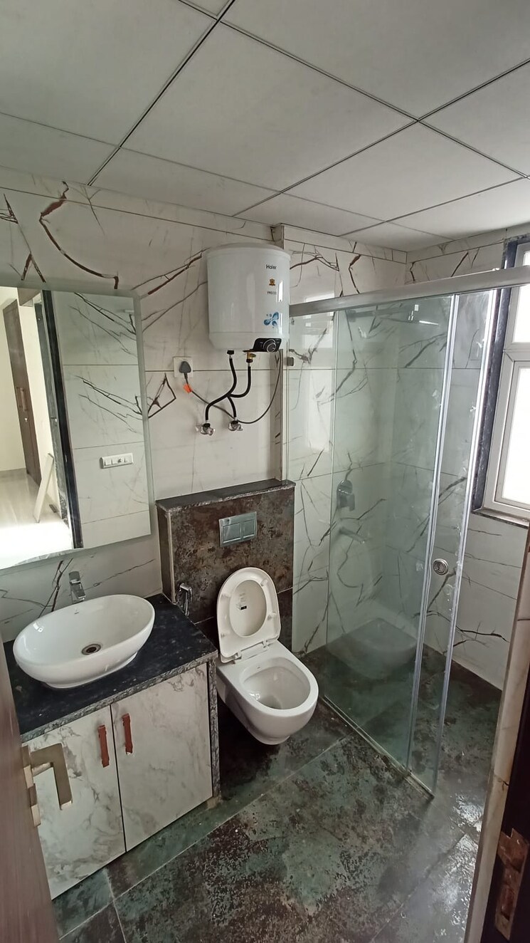 Bathroom, signature-global-prime 2 Bedroom 573 Sq.Ft. Apartment In Sector 63a Gurgaon 9655597