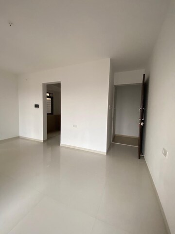 Room in 2 BHK Apartment at Ahura Ecopolitan, Punawale – for Rent