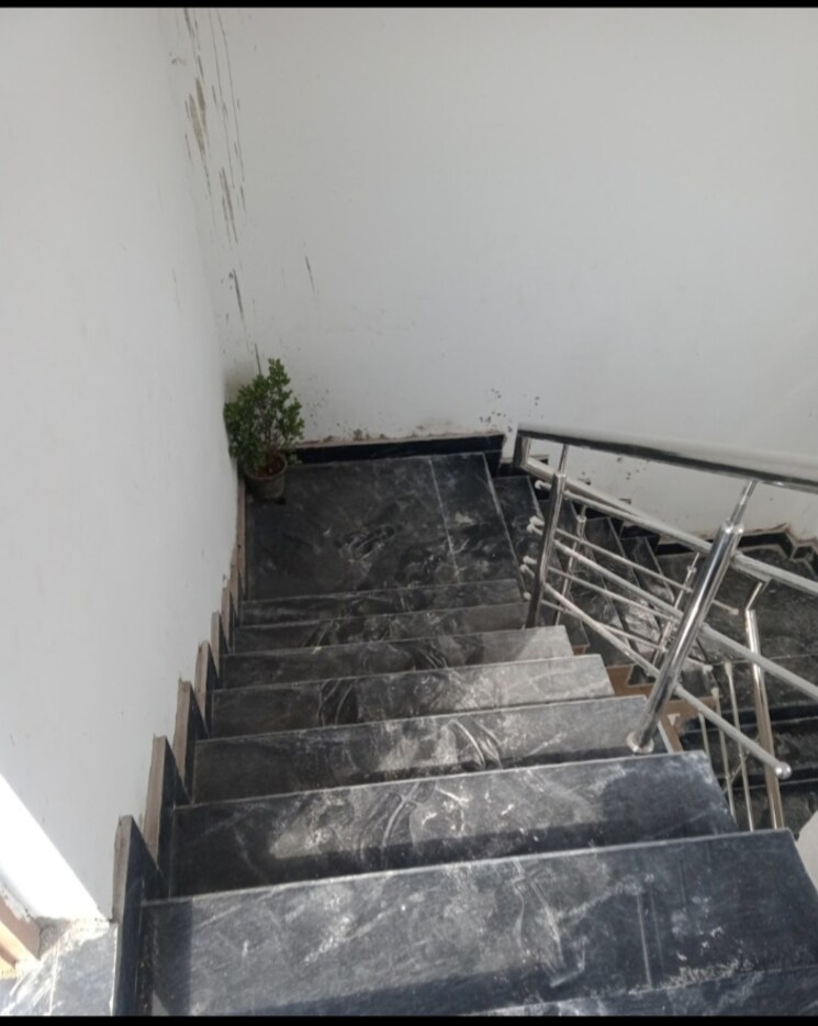 undefined, jankipuram 2 Bedroom 2200 Sq.Ft. Villa In Jankipuram Lucknow 9655596