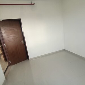 Furnished Amenities in 1 BHK Apartment at Omkar Signet, Kasam Baug – for Rent