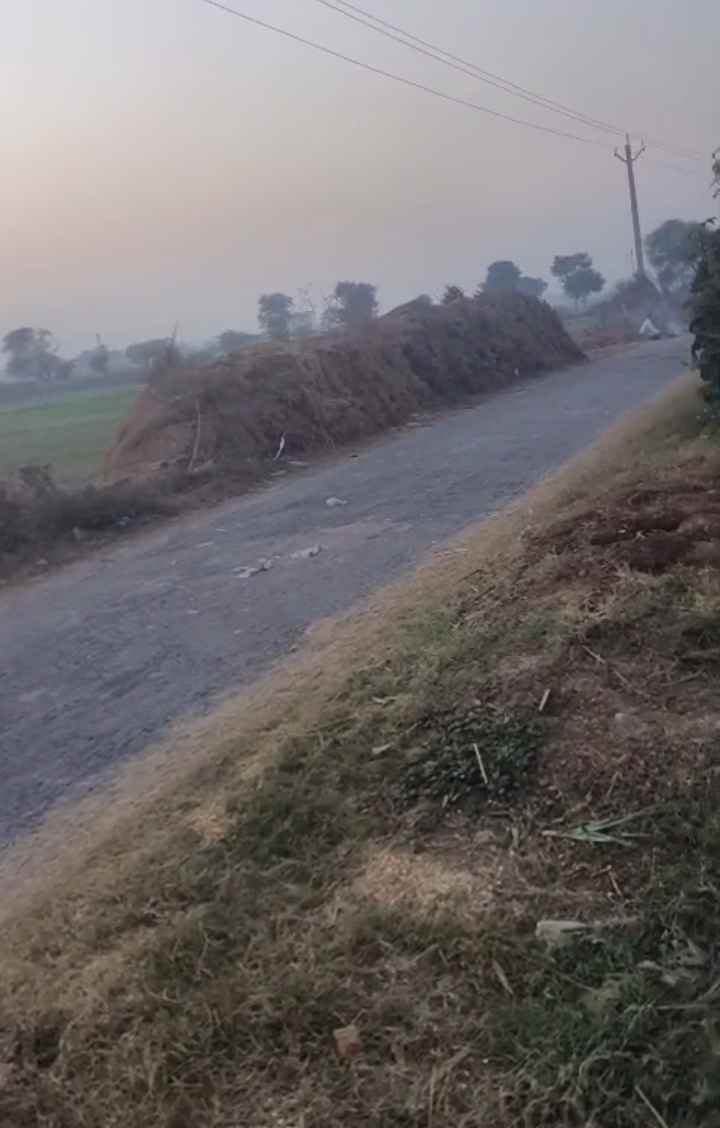 Plot For Sale in Kalindi Kunj