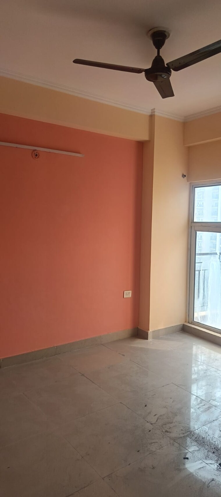 Room, aims-golf-city 3 Bedroom 1375 Sq.Ft. Apartment In Sector 75 Noida 9655639