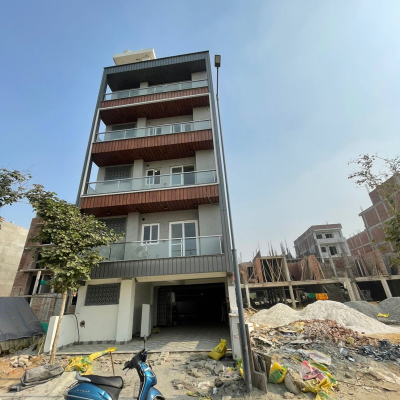 3 BHK + Extra Room Builder Floor For Sale in Amolik Residency