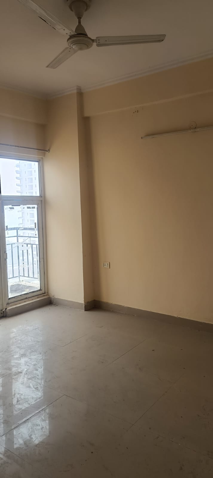 3 BHK + Pooja Room 1375 Sq.Ft. Apartment in Aims Golf City