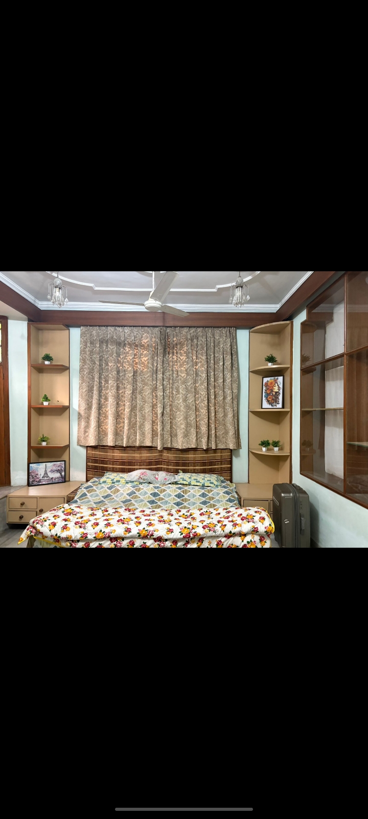 2 BHK + Extra Room 120 Sq.Yd. Builder Floor in Satyam Plaza