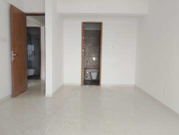 Room in 2 BHK Apartment at Majestique Signature Towers, Balewadi – for Rent