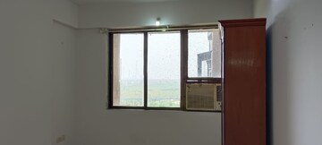 Room in 3 BHK Apartment at Cosmic Heights, Bhakti Park – for Rent