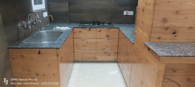 Kitchen, janakpuri 3 Bedroom 1350 Sq.Ft. Builder Floor In Janakpuri Delhi 9655902