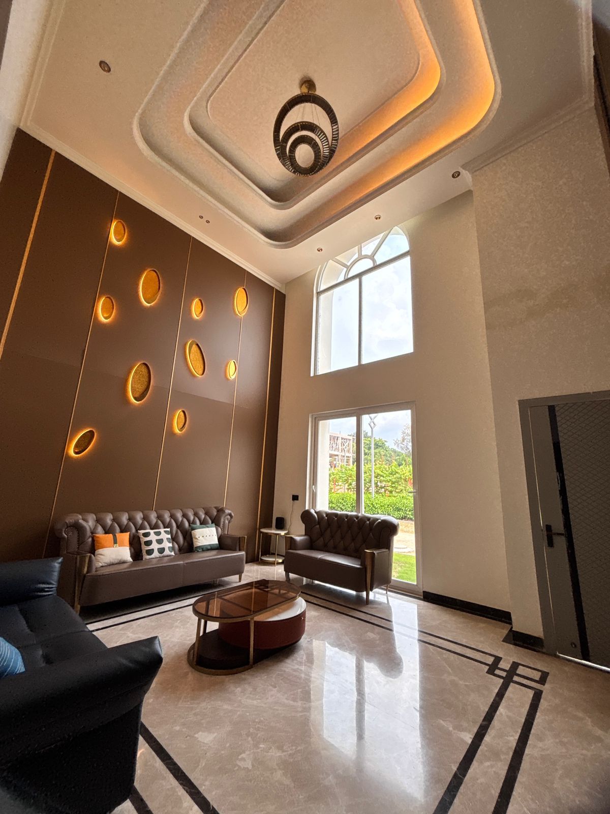 3.5 BHK + Extra Room Villa For Sale in Gomti Nagar