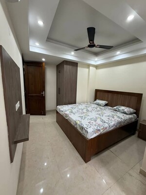 Bedroom in 2 BHK Apartment at Saket – for Rent