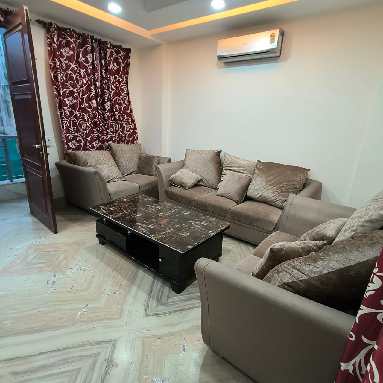 3 BHK Apartment For Rent in Saket