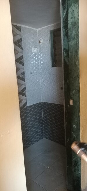 Bathroom in 1 BHK Apartment at Dombivli East – for Rent