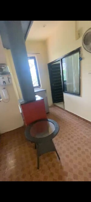 Living Room in 2 BHK Builder Floor at Unitech Nirvana Country Cedar Crest, Sector 50 – for Rent