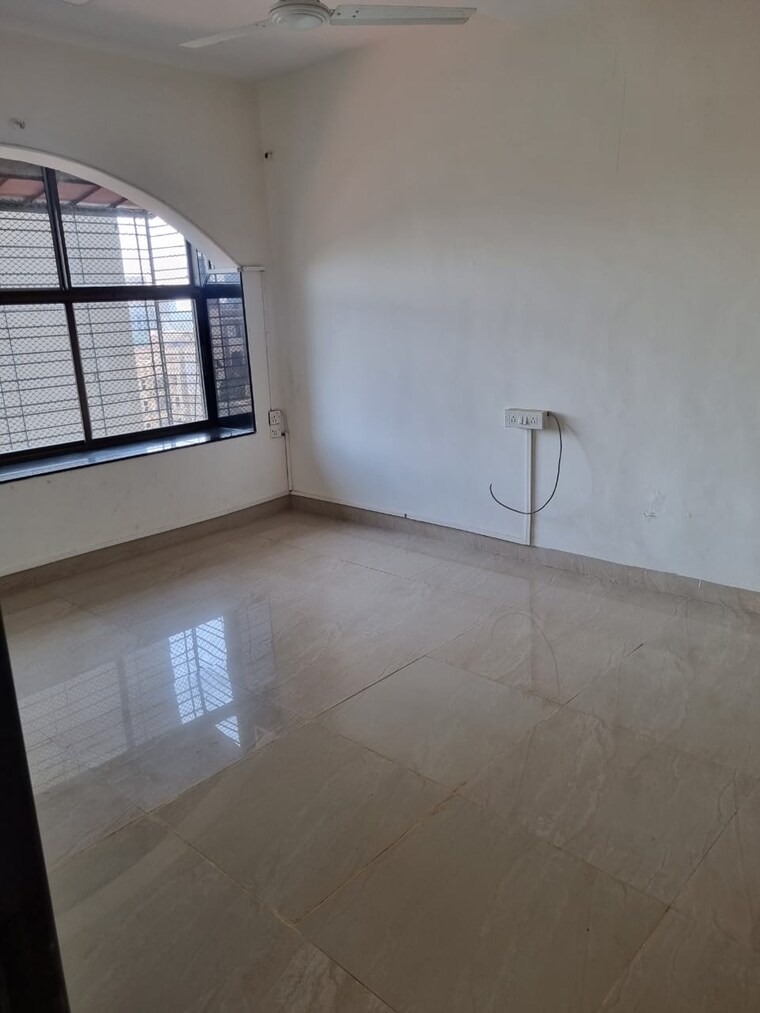 Room, kamal-apartment-andheri 4 Bedroom 1400 Sq.Ft. Apartment In Lokhandwala Complex Mumbai 9656093