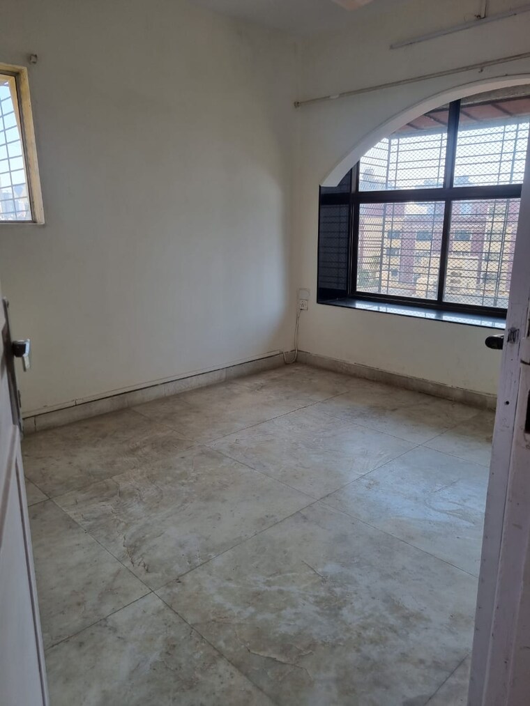 Room, kamal-apartment-andheri 4 Bedroom 1400 Sq.Ft. Apartment In Lokhandwala Complex Mumbai 9656093