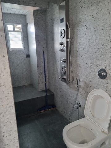 Bathroom in 4 BHK Apartment at Kamal Apartment Andheri, Lokhandwala Complex – for Rent
