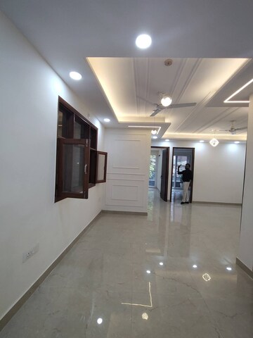 Living Room in 4 BHK Apartment at Saket – for Rent