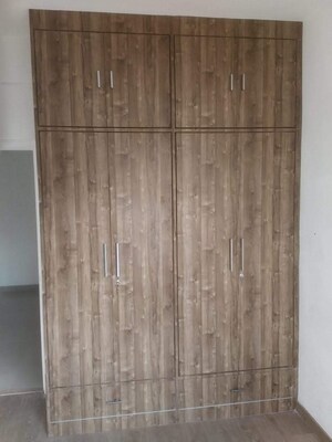 Furnished Amenities in 3.5 BHK Apartment at Bestech Park View Grand Spa, Sector 81 – for Sale