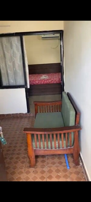 Furnished Amenities in 1 BHK Builder Floor at RWA Residential Society, Sector 40 – for Rent