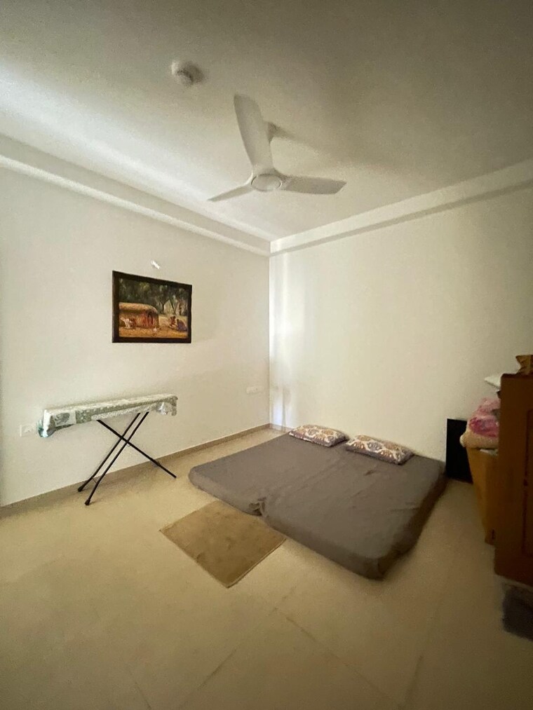 Living Room, bhartiya-nikoo-homes-phase-2 4 Bedroom 3283 Sq.Ft. Penthouse In Thanisandra Main Road Bangalore 9656186