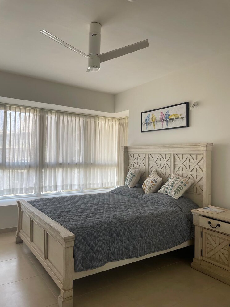 Bedroom, bhartiya-nikoo-homes-phase-2 4 Bedroom 3283 Sq.Ft. Penthouse In Thanisandra Main Road Bangalore 9656186