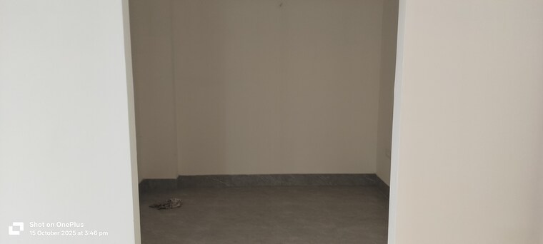 Room, sector 55 3 Bedroom 180 Sq.Yd. Builder Floor In Sector 55 Gurgaon 9656246