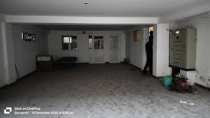 Parking in 4 BHK Builder Floor at Sector 57 – for Sale