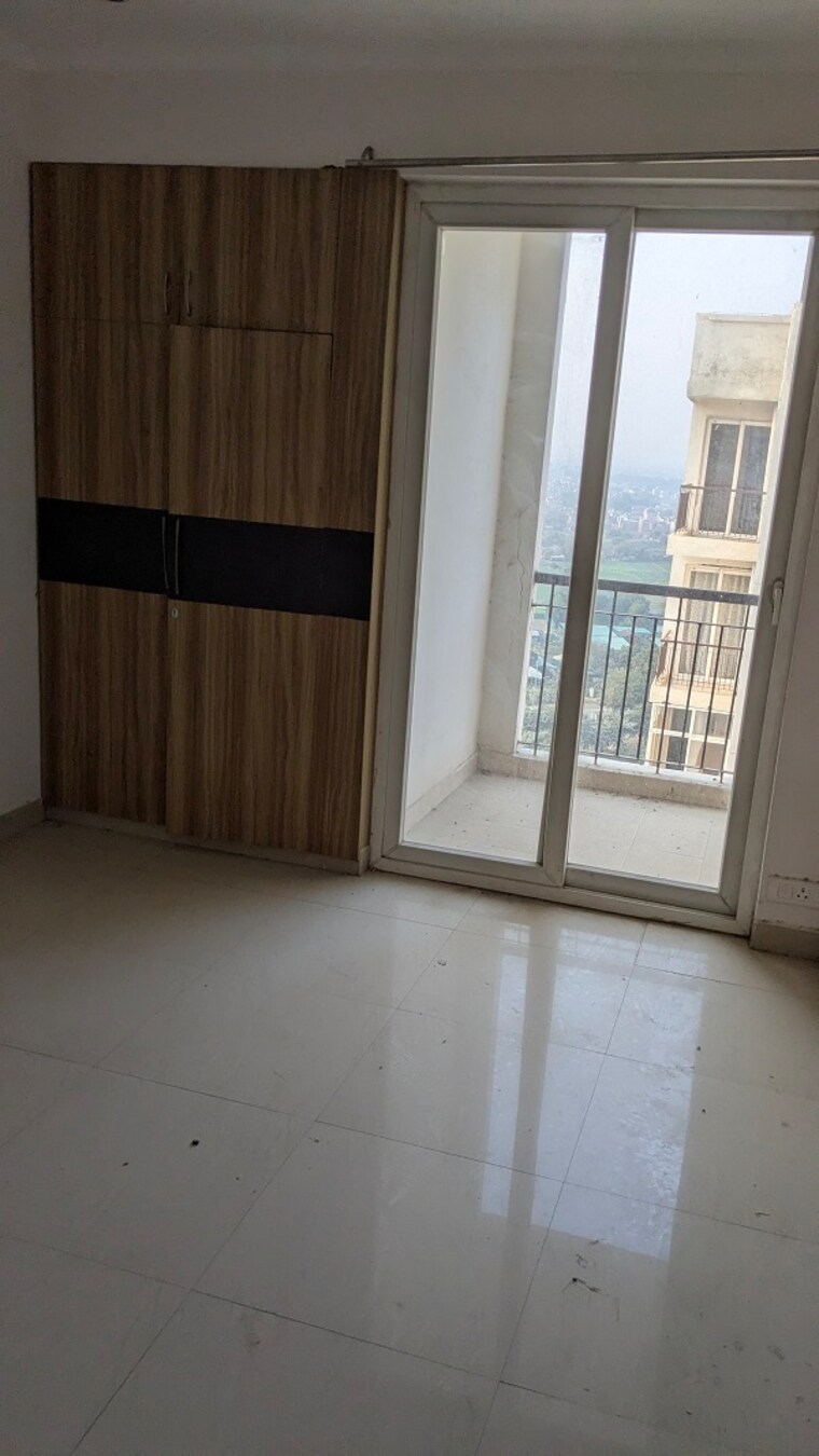 Room, amrapali-leisure-park 2.5 Bedroom 1225 Sq.Ft. Apartment In Amrapali Leisure Valley Greater Noida 9656356