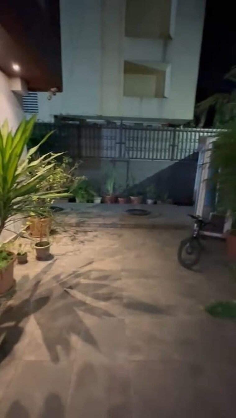  Parking, kharghar sector 23 6 Bedroom 2723 Sq.Ft. Independent House In Kharghar Sector 23 Navi Mumbai 9656277