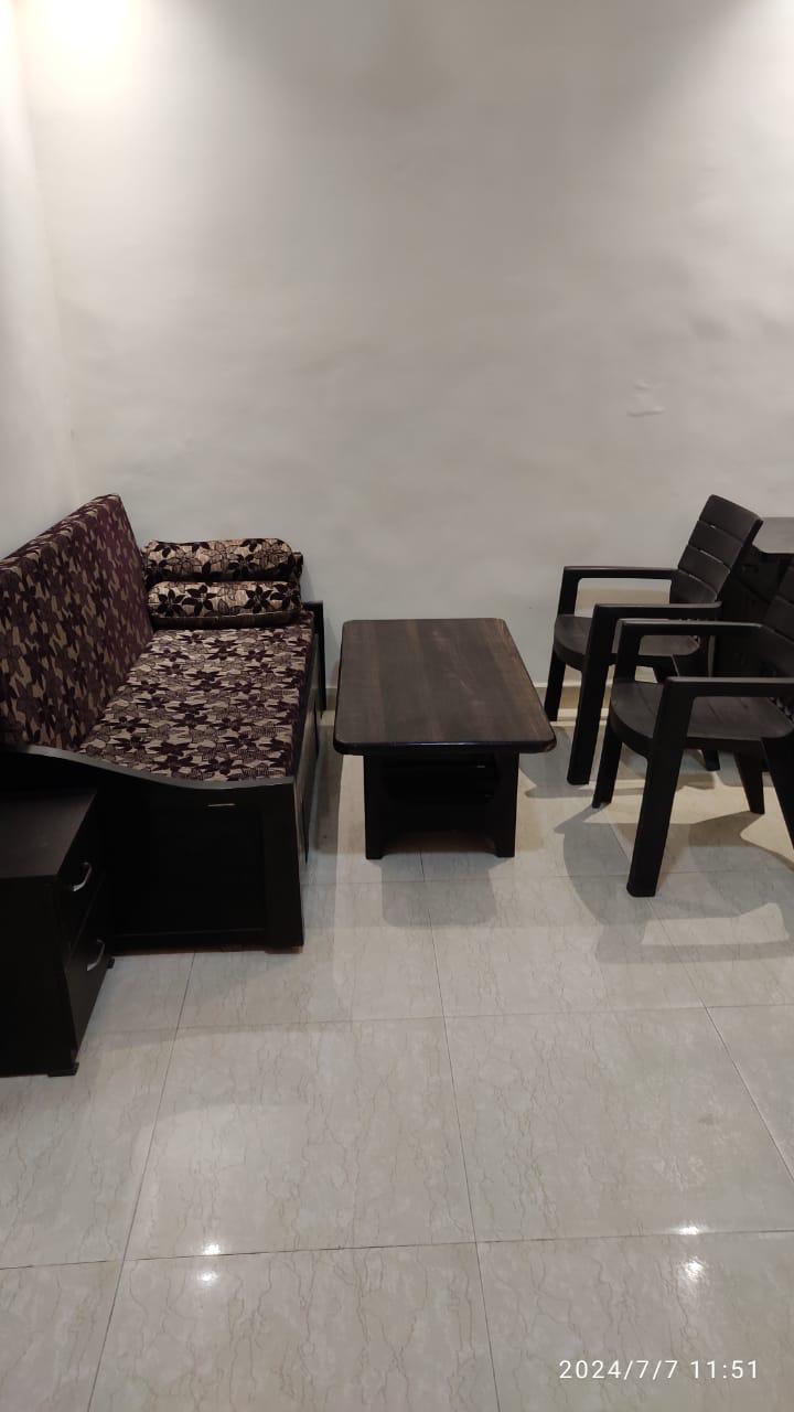 2 BHK 900 Sq.Ft. Builder Floor in Ashoka Enclave 3