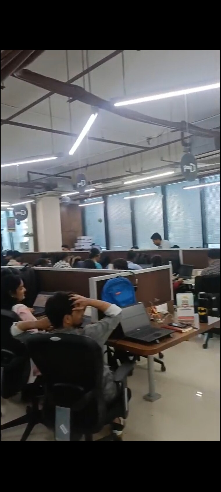 Team Area, benchmark-empresa Commercial Office Space 2100 Sq.Ft. In Khar West Mumbai 9656665