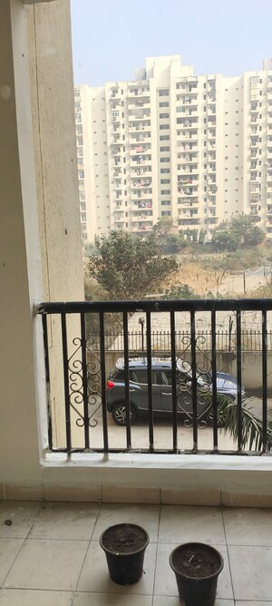 2 BHK Apartment – Exterior View View at Amrapali Silicon City, Sector 76 - for Rent