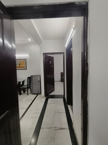 Building Lobby in 2 BHK Apartment at South City Arcade, Sector 41 – for Rent