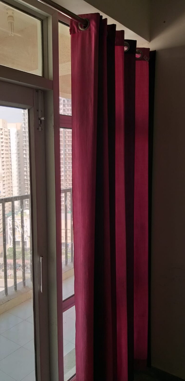 undefined, gaur-city-7th-avenue 2.5 Bedroom 1205 Sq.Ft. Apartment In Sector 4 Greater Noida Greater Noida 9656771