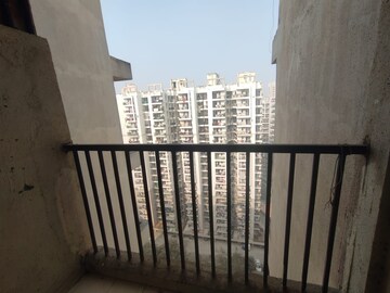 Balcony in 2.5 BHK Apartment at Gaur City 7th Avenue, Sector 4 Greater Noida – for Sale