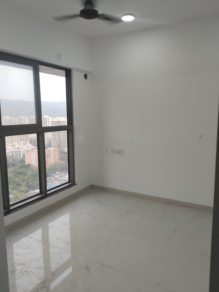 Room, uk-iridium 1 Bedroom 412 Sq.Ft. Apartment In Kandivali East Mumbai 9656728