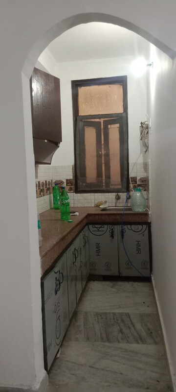 Bathroom in 1 BHK Builder Floor at Saket – for Rent