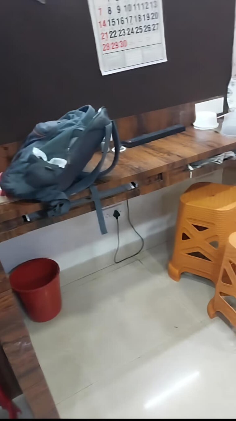 Team Area, tiretti Commercial Office Space 330 Sq.Ft. In Tiretti Kolkata 9656778