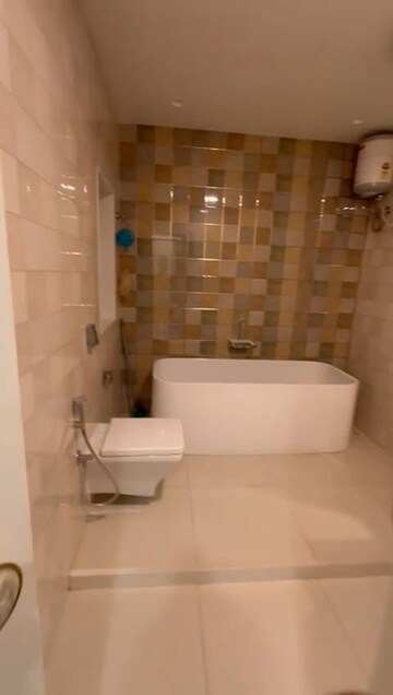 Bathroom in 6 BHK Independent House at Kharghar Sector 23 – for Sale