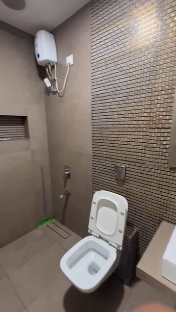Bathroom in 6 BHK Independent House at Kharghar Sector 23 – for Sale