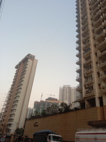 2 BHK Apartment For Rent in Runwal Pride, Mulund West