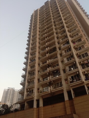 2 BHK Apartment – Exterior View View at Runwal Pride, Mulund West - for Rent