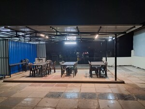 Room in  Pg at Sector 63 – for Rent