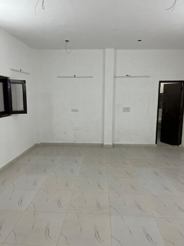  Office Space For Rent in Yusuf Sarai