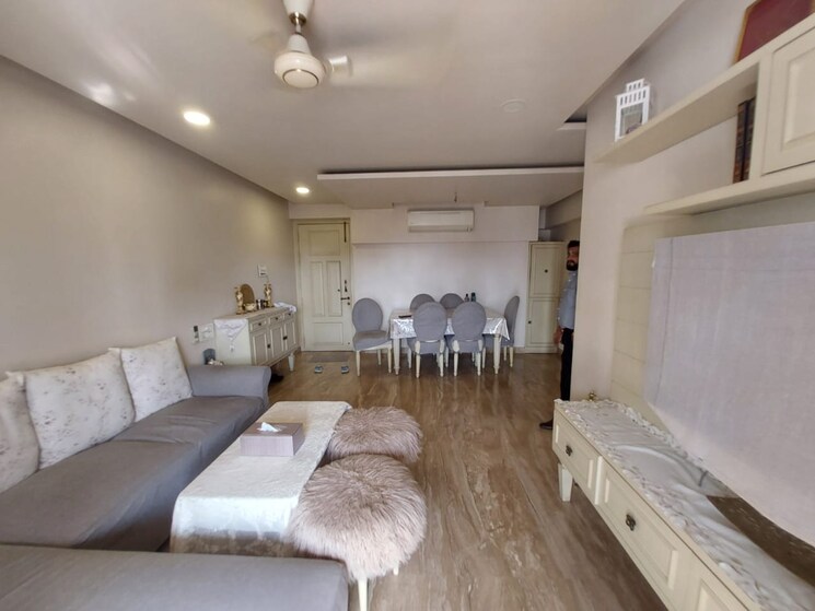 Living Room, khar west 3 Bedroom 1500 Sq.Ft. Apartment In Khar West Mumbai 9657019
