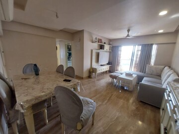 Living Room in 3 BHK Apartment at Khar West – for Rent