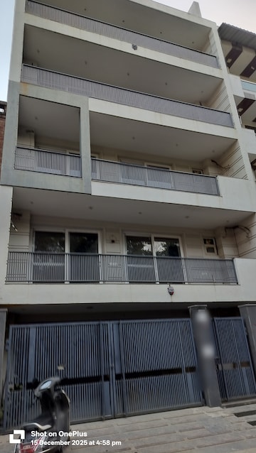 6+ BHK Independent House For Sale in Sector 55