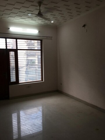 3 BHK Builder Floor For Rent in Sector 47