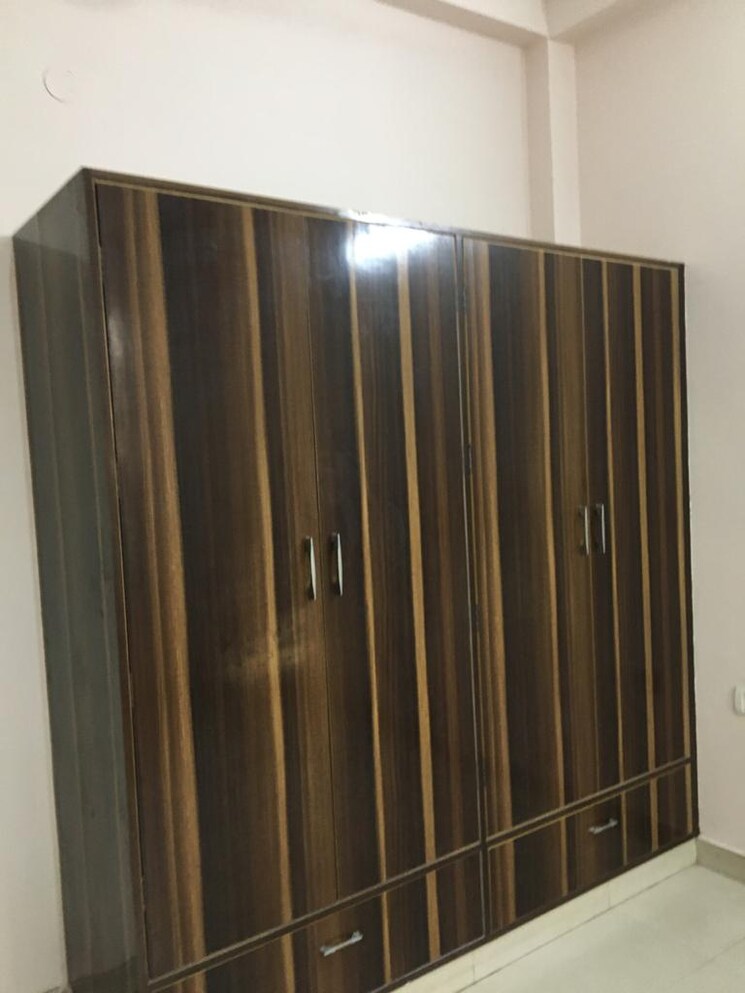 undefined, sector 47 3 Bedroom 2400 Sq.Ft. Builder Floor In Sector 47 Gurgaon 9656970