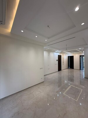 3 BHK Apartment For Rent in Smart World Orchard, Sector 61